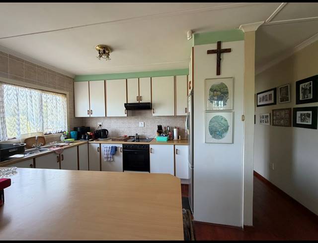 3 BEDROOM SECTIONAL TITLE FOR SALE IN FREELAND PARK